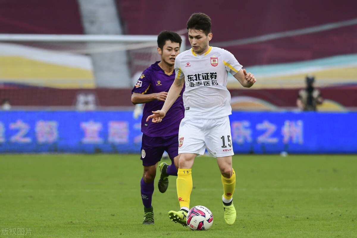 乐鱼app下载地址那不勒斯训练开放日，赛后更衣室发声引欢呼，德甲在即，训练强度明显提升的简单介绍