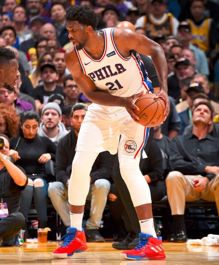 乐鱼关于太狠了！蒂姆在MAD比赛中状态火爆克里夫兰骑士强势反弹备战NBA常规赛，今晚巴塞罗那绝杀压哨——中超节点到来的信息